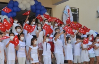 Alanya’da 62 bin öğrenci pazartesi ders başı...