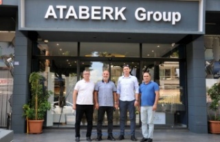 Alanyaspor'dan Ataberk ve Travok'a ziyaret