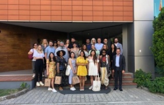 Amerikalı gazete ve dergi editörleri Anadolu arı...