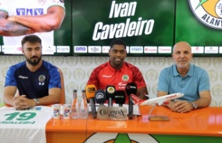 Corendon Alanyaspor, Fulham’dan Cavaleiro’yu kiraladı