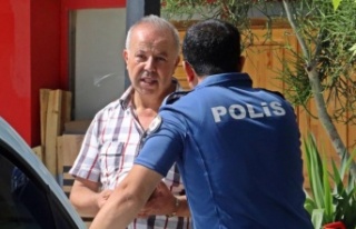 Eski kocasının iş yerini yaktı, sonra oturup izledi