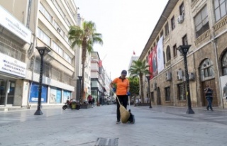 Hayallerinin peşinden koştu, temizlik işçisiyken...