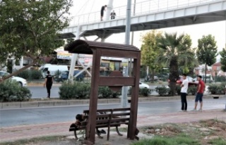 İntihar teşebbüsü ekipleri alarma geçirdi, onun...