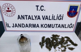 Misafirhanenin dolabından uyuşturucu çıktı