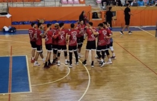 Turnuvadan yenilgisiz döndük