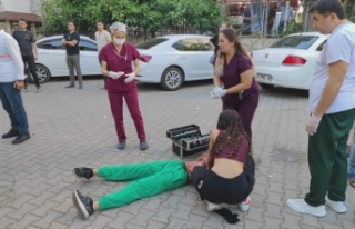 Alanya'da 3 kız öğrenciyi yaralayan baba ve...