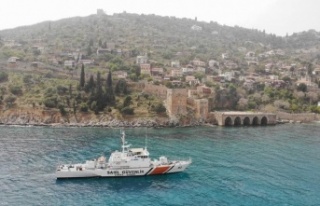 Alanya TCSG 92. Sahil Güvenlik Botu halkın ziyaretine...