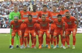 Alanyaspor'da kötü gidiş sürüyor