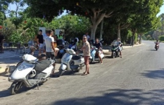 Antalya'da 6 bin 600 motosiklet sürücüsünü...