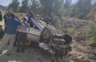 Antalya’da trafik kazası: 3 yaralı