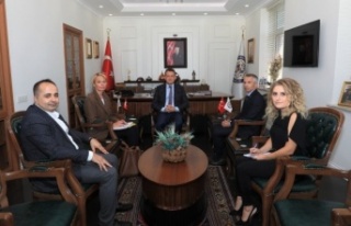 Belaruslu müsteşar ve konsoloston Kaymakam Ürkmezer'e...