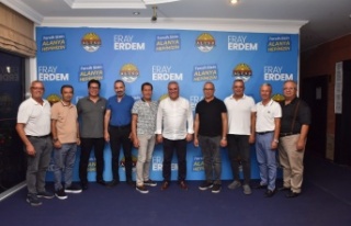 Erdem’e destek çığ gibi büyüyor