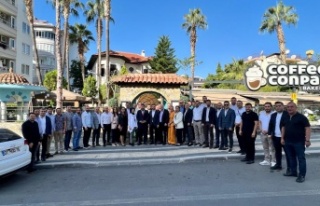 Gömeç MÜSİAD ve ekonomistlerle kahvaltıda buluştu