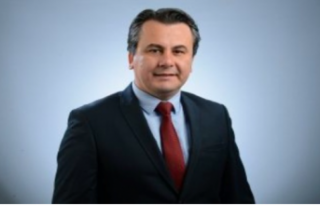 Yılmaz Bağışlar’dan ‘kavgacı siyaset’ göndermesi