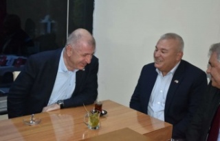 Alanya’da siyasi parti teşkilat ofisi açılışlarında...