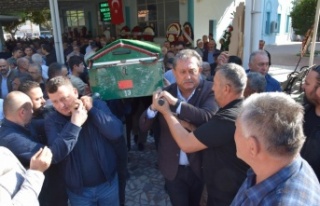 Antalya Milletvekili Aydın Özerin babası Ese Özer...