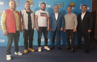 Başpehlivan Balaban, Güreş Ağası Erdem'i...