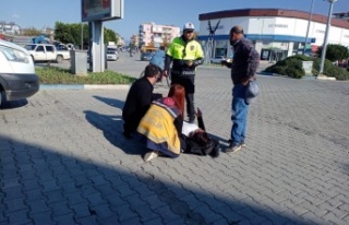 Gazipaşa'da kontrolden çıkan motosiklet devrildi,...