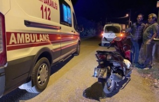 Gazipaşa'da otomobilin çarpıp kaçtığı motosiklet...