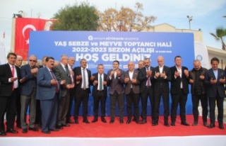 Örtü altı üretim üssü Antalya'da, 2022-2023...