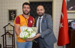 Tıp öğrencileri Başhekim Doç. Dr. Karahan'ın...