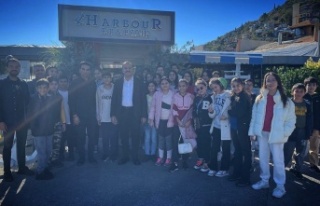 Tunahan Toksöz, mezunu olduğu okulu unutmadı