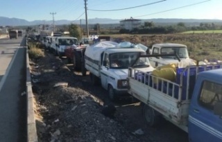 4 gün bekleyen var, gece nöbet tutup gündüz sıra...