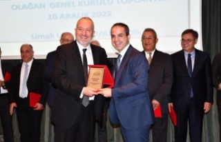 AKTOB'UN yeni başkanı Kaan Kaşif Kavaloğlu...