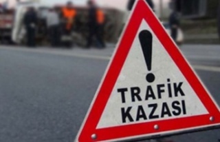 Alanya’da motosiklet ile otomobil çarpıştı:...