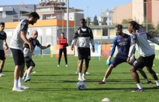 Alanyaspor, Eyüpspor maçı hazırlıklarına devam...