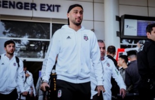 Beşiktaş kamp için Antalya’ya geldi