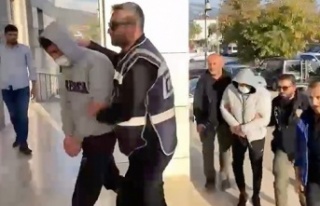 CHP Gazipaşa İlçe Başkanını darp eden 2 şüpheliden...