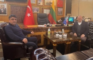 Efsane müdürden Mehmet Şahin’e ziyaret