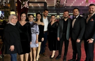 Ela Dental 1 Yaşında