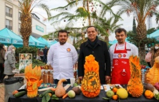 Gazipaşa'da Yeni Yıl Pazarı'na sayılı...