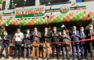 'Hükümet zincir marketlerle danışıklı dövüş...