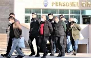 Mafya tipi örgüte yapılan operasyonda 2'si...