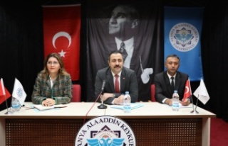 Rektör Kalan'dan Meslek Yüksekokulu öğrencilerine...