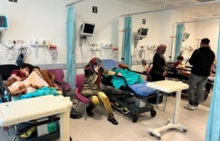 Suriyeli ailenin yaşadığı evi su bastı, 4 çocuk...