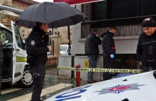 4 dakikada olay yerine giden polis kamera kayıtlarını...