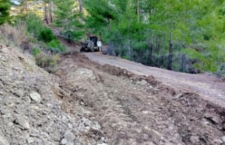 Alanya Belediyesi'nden kırsal yollarında yoğun...