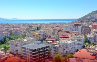 Alanya'da 28 milyon TL'ye satılık ev