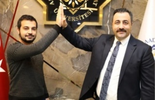 Çak Mobil Uygulamaya Rektör Kalan'dan destek