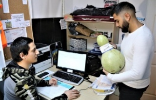 Halk otobüsünde su kabağını bile unutarak 'Bu...