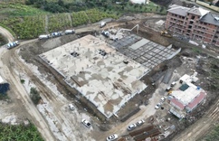 Mahmutlar Etüt ve Kültür Merkezi hızla yükseliyor