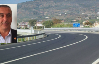 Muhtar isyan etti: Ölüm kavşağındaki köprüyü...