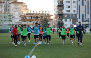 Alanyaspor, İstanbulspor maçı hazırlıklarına...