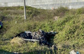 Alanya'da otomobil uçuruma yuvarlandı: 3 ölü,...