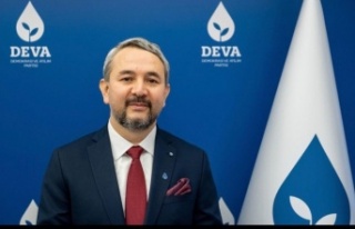 Alanya DEVA'nın yeni başkanı Umut Özkan oldu