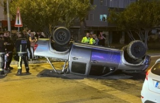 Alanya’da alkollü sürücü kaza yapıp kaçtı